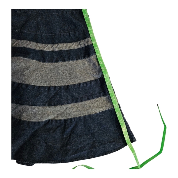 Debbie Shuchat Tiered Denim Skirt Made In Canada SZE 12​​ - Picture 6 of 6